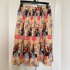 Her Universe Star Wars Themed Beige Skirt size small